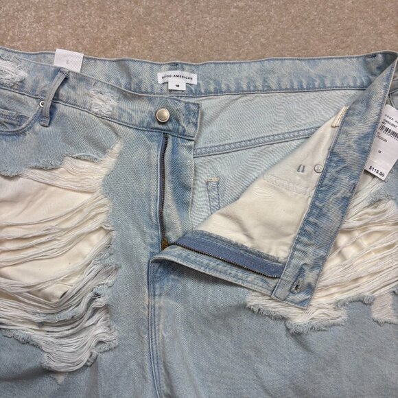 Good American 90s Shredded Light Wash Denim Jean Shorts - Size‎ 18 - NWT - Picture 3 of 8